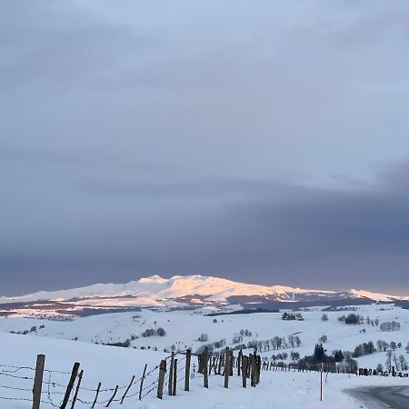 Auberge Du Cezallier Montgreleix Екстериор снимка