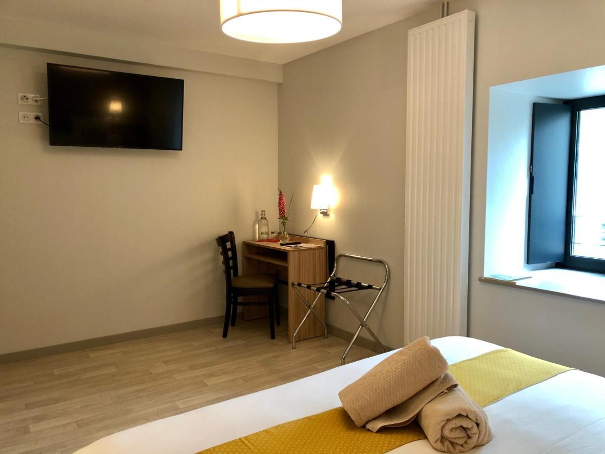 Auberge Du Cezallier Montgreleix Екстериор снимка
